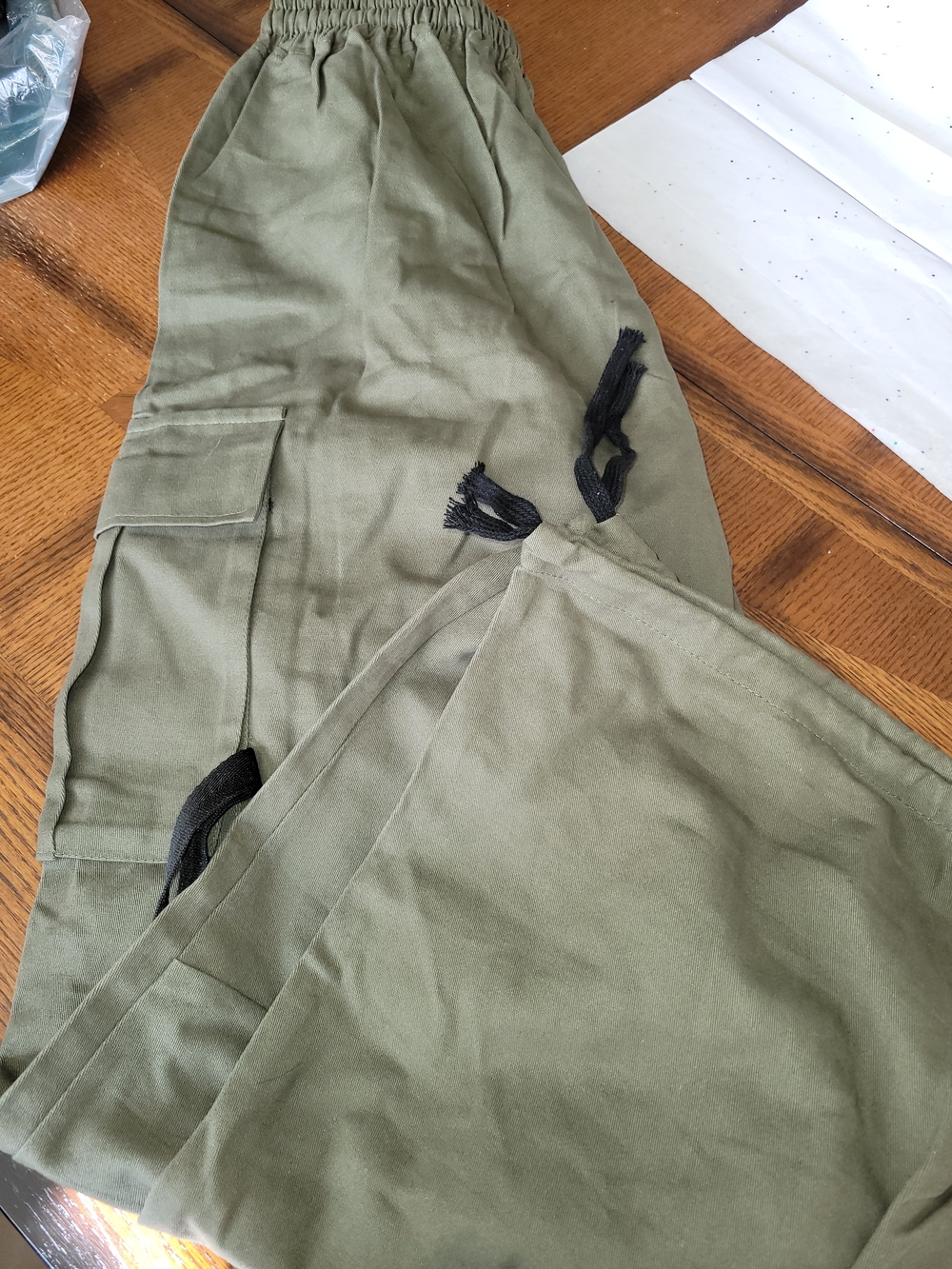 Wide Leg Cargo Pants in Olive Green - Women - Picture 5 of 6